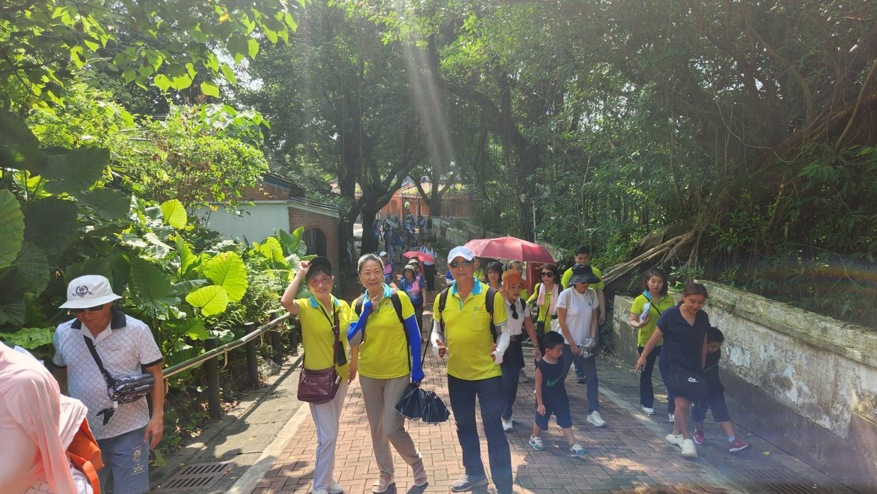 LINE_ALBUM_1130831五、八分區聯合聯誼活動-第13次扶友健康隊大直河濱健行活動_240904_26.jpg