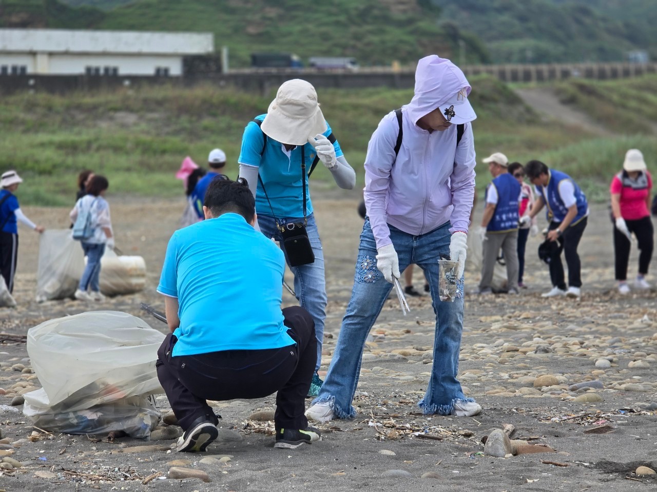 LINE_ALBUM_113927第五八分區聯合社區服務-世界清潔日淨灘活動_240927_83.jpg LINE_ALBUM_113927第五八分區聯合社區服務-世界清潔日淨灘活動_240927_83.jpg
