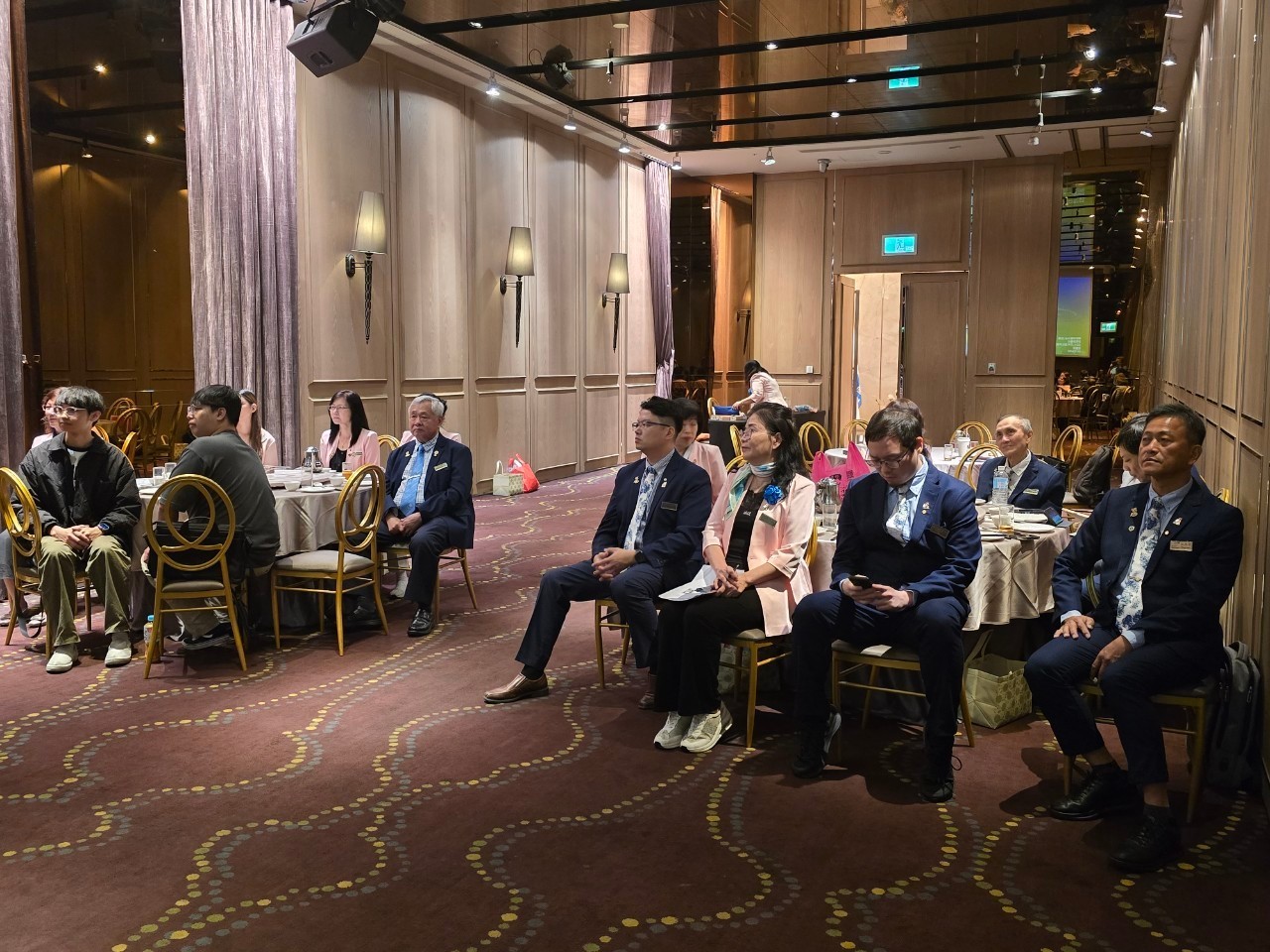 LINE_ALBUM_1231115  第395次例會暨專題演講_241123_50.jpg