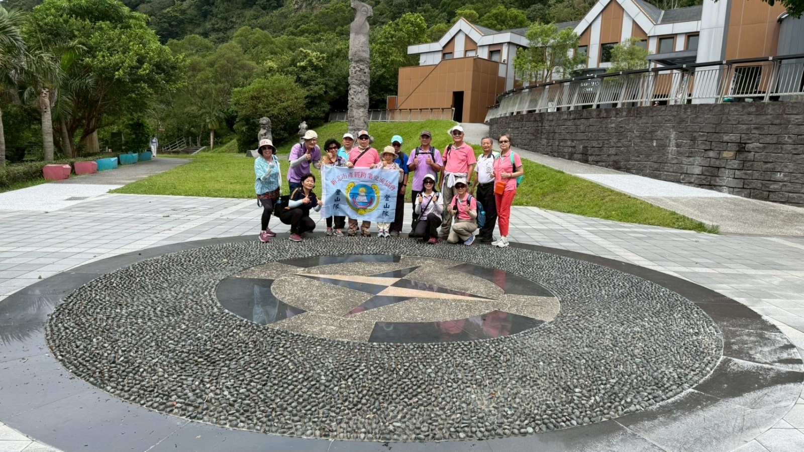 LINE_ALBUM_2025712硬漢嶺登山活動_250722_3.jpg